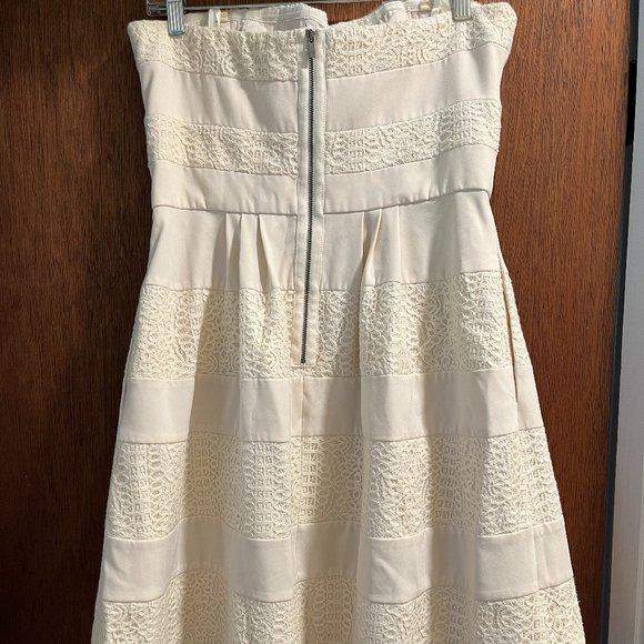 BCBG Strapless Cream Colored Size 10 Dress - Picture 2 of 3
